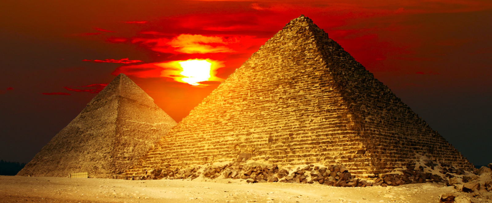 pyramids in egypt